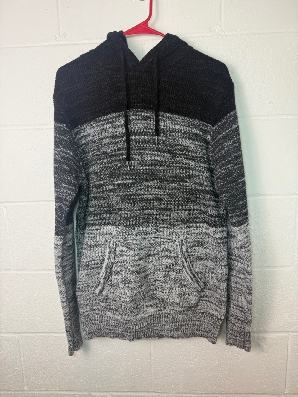 Xray Jeans Men's Black Gray Ombre Hoodie